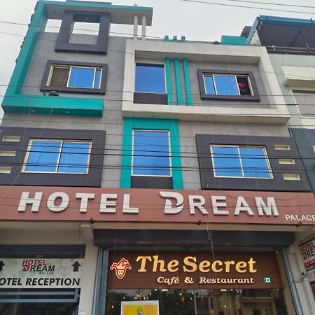 Hotel O Dream Palace Индор Екстериор снимка