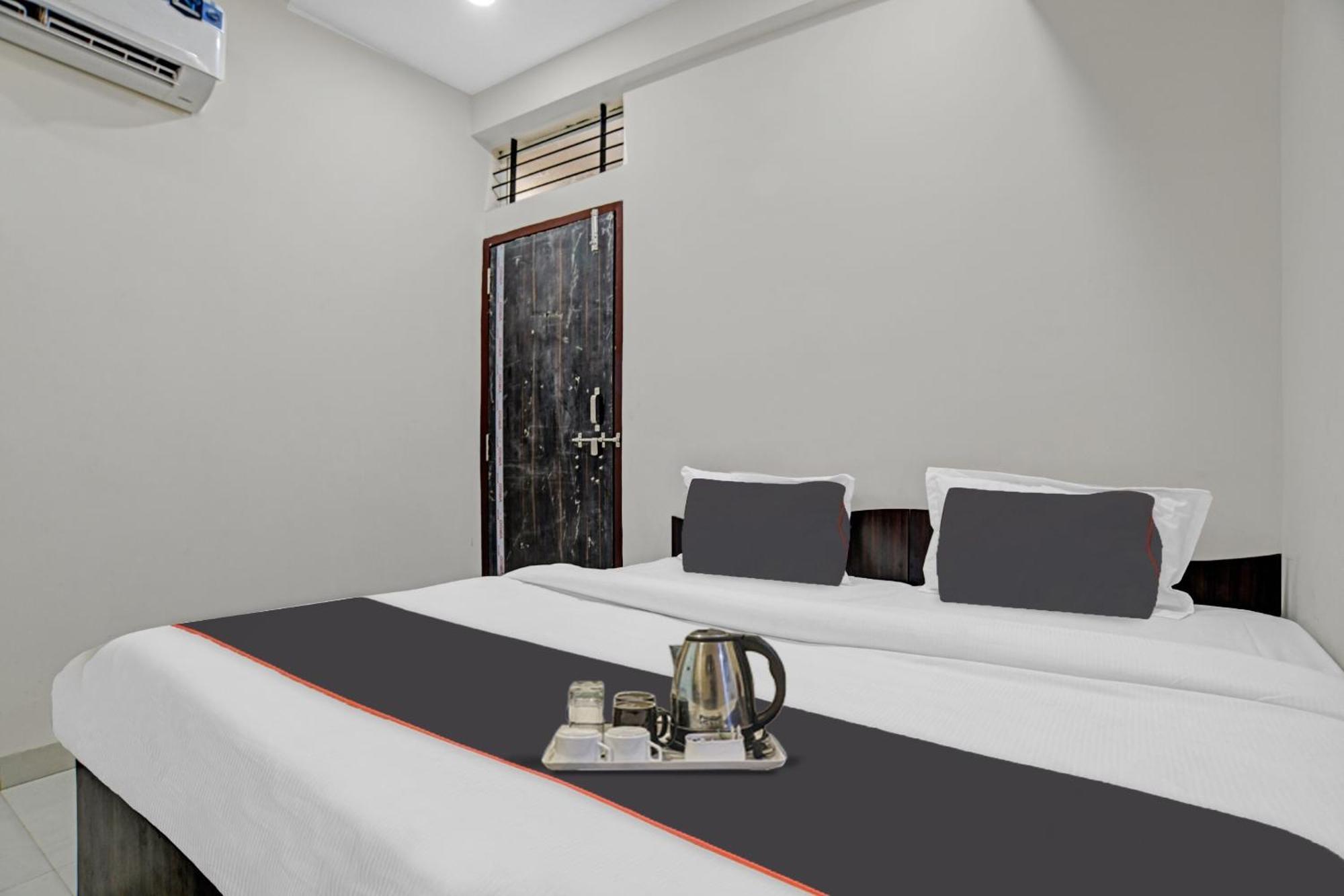 Hotel O Dream Palace Индор Екстериор снимка